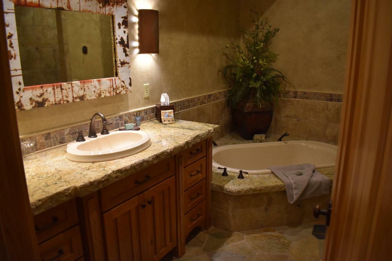 Cougar Ridge Lodge - Casitas Torrey Exterior foto